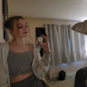 Meet your Posher, Lexi